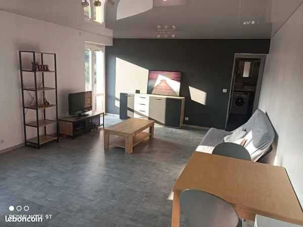 Appartement T2 avec balcon + garage