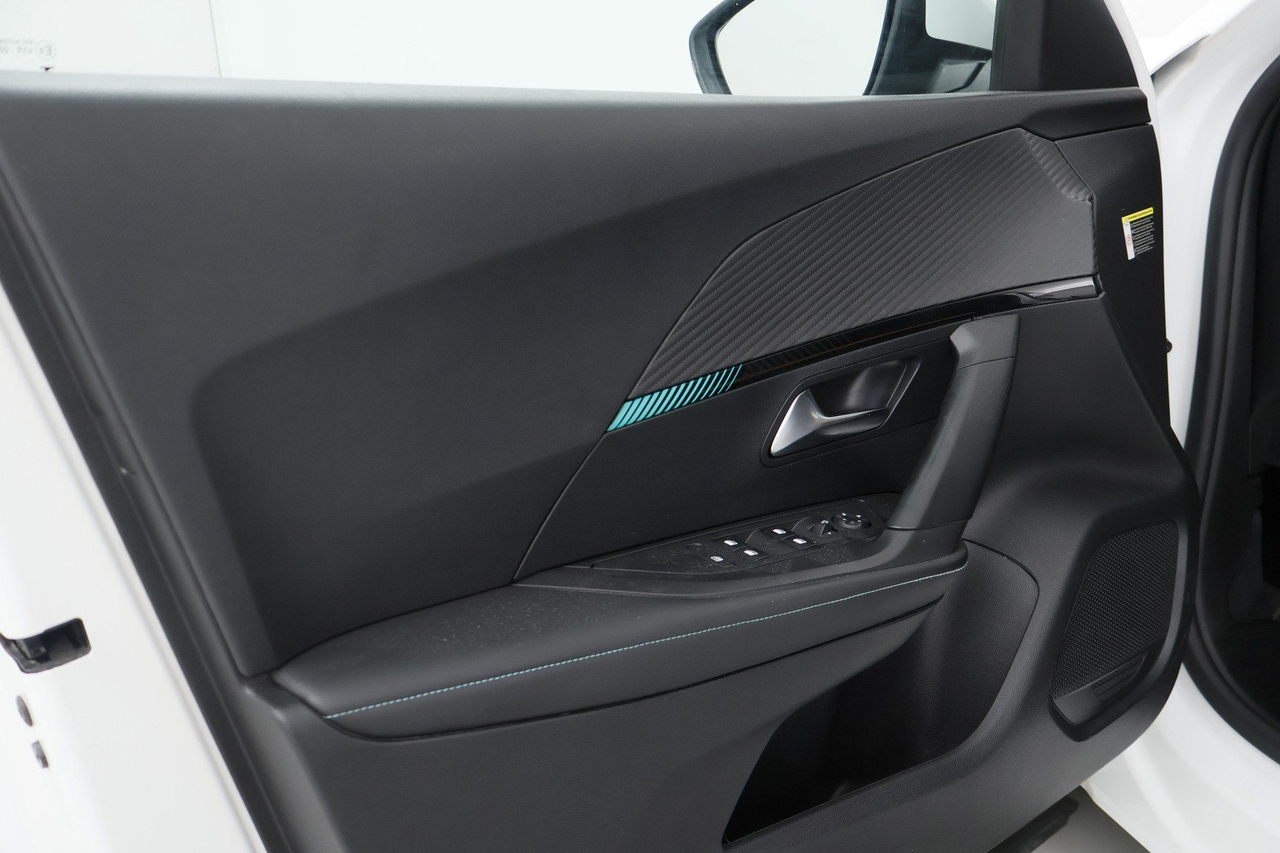 Peugeot 2008 — photo 16