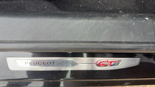 Peugeot 308 1.6 THP 270 - GTI – 2015 – 166825 km – Essence – Boîte Manuelle — photo 8