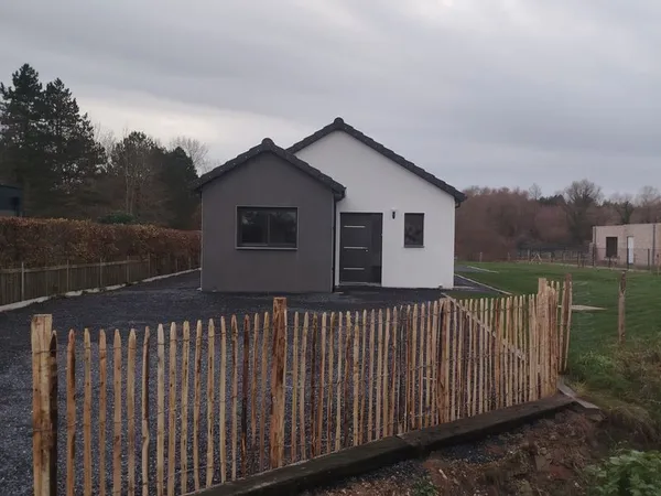 Maison a louer a l'annee