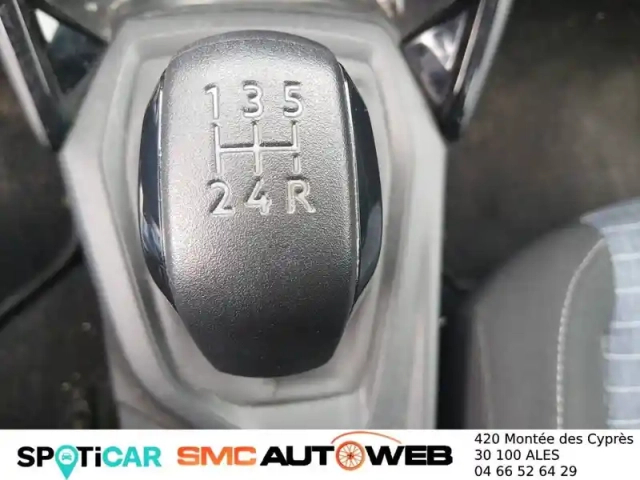 Peugeot 208 puretech 75 s&amp;s bvm5 — photo 43