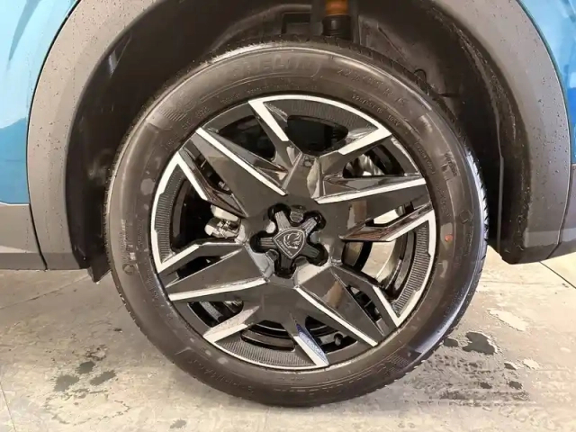 Peugeot 3008 hybrid 145 e-dcs6 — photo 103
