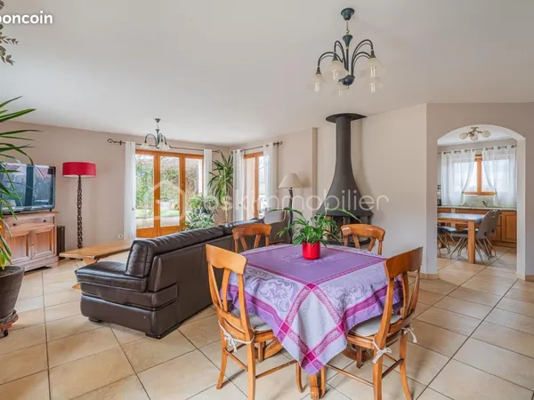 Maison 6 pièces 174 m²