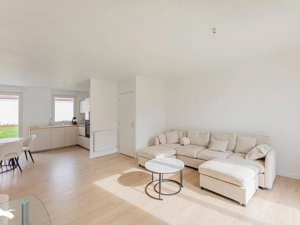 Maison de plain-pied 3 pièces 81 m²