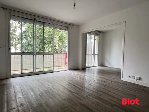 À VENDRE PAR BLOT EN EXCLUSIVITÉ - APPARTEMENT T3 - RENNES SUD