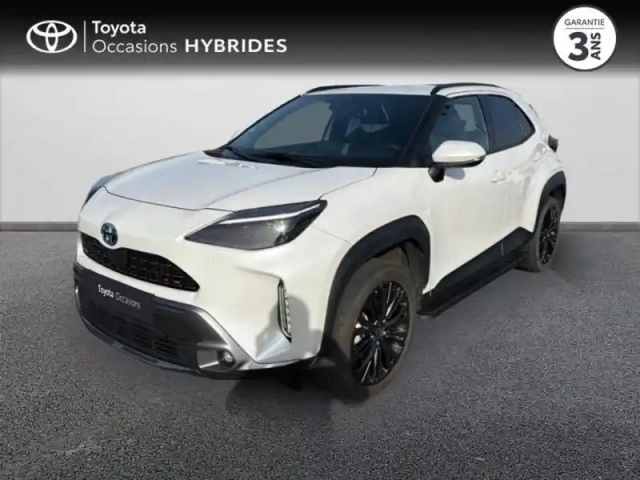 Toyota Yaris cross 116h trail awd-i + marchepieds my22