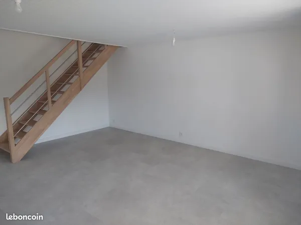Appartement F4 duplex 82 m² - Refait à neuf en 2025