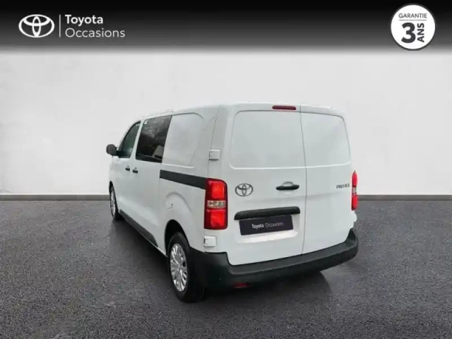 Toyota Proace medium 2.2 d-4d 150 cabine approfondie start pack confort bva my25 — photo 2