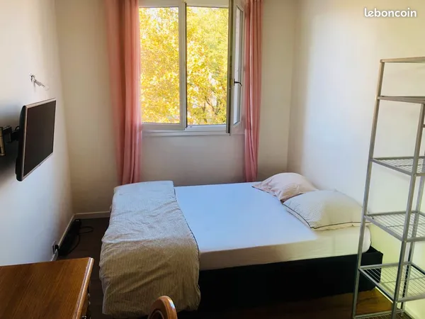 🏡 Chambre meublée en colocation - Créteil Préfecture - Métro 8 à 2 min - 600 CC