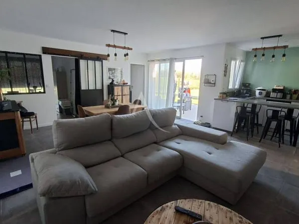 Maison de plain-pied 4 pièces 91 m²