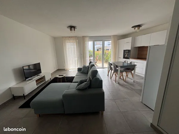 🏡 À LOUER - Appartement 3 pièces meublé en rez-de-jardin