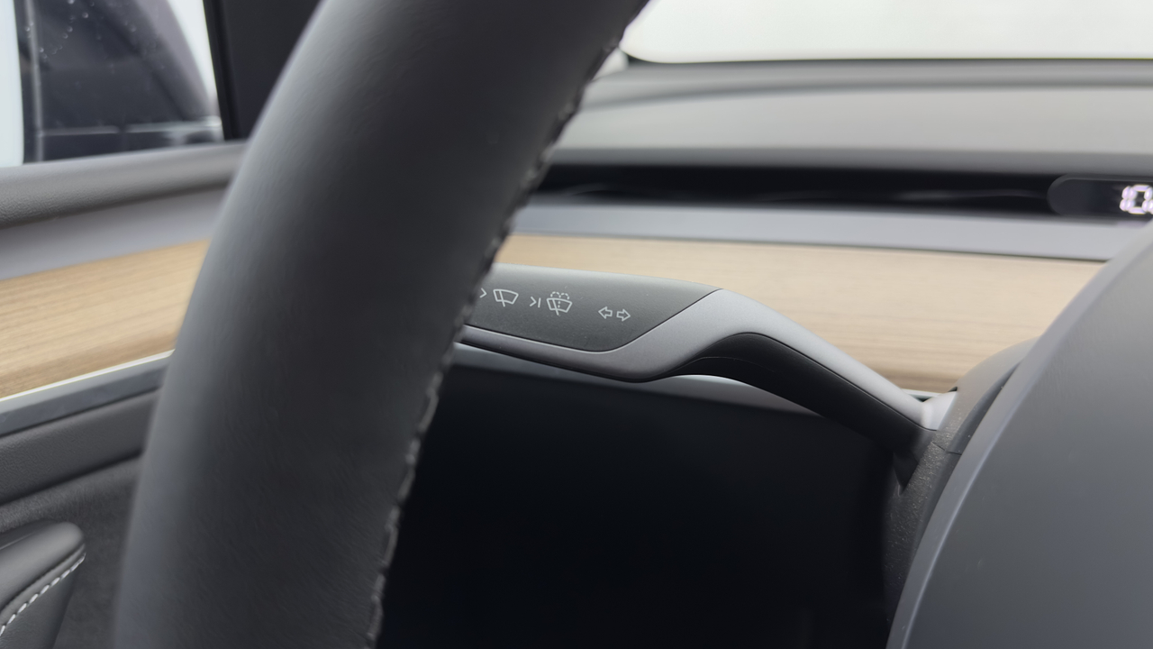 Tesla MODEL Y Performance Dual Motor AWD — photo 13