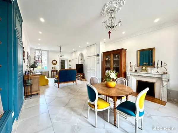 Appartement 6 pièces 154 m²