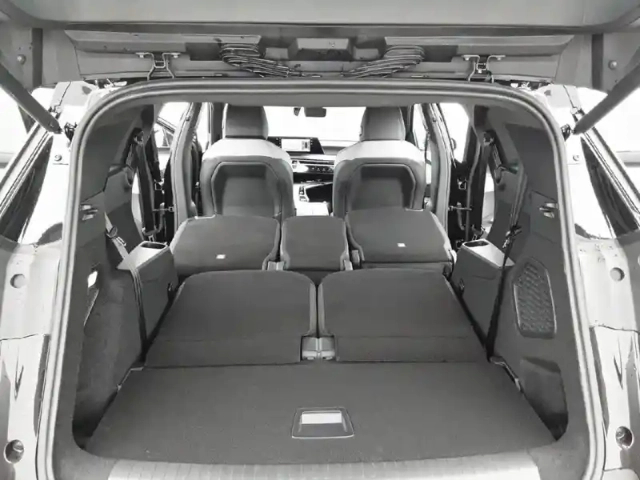 Peugeot 5008 hybrid 145 e-dcs6 — photo 66