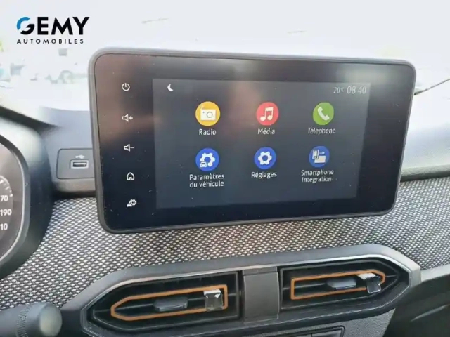 Dacia Sandero eco-g 100 - 22 — photo 15