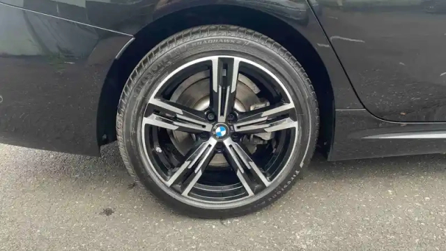 Bmw Serie 3 330e xdrive 292 ch bva8 — photo 5