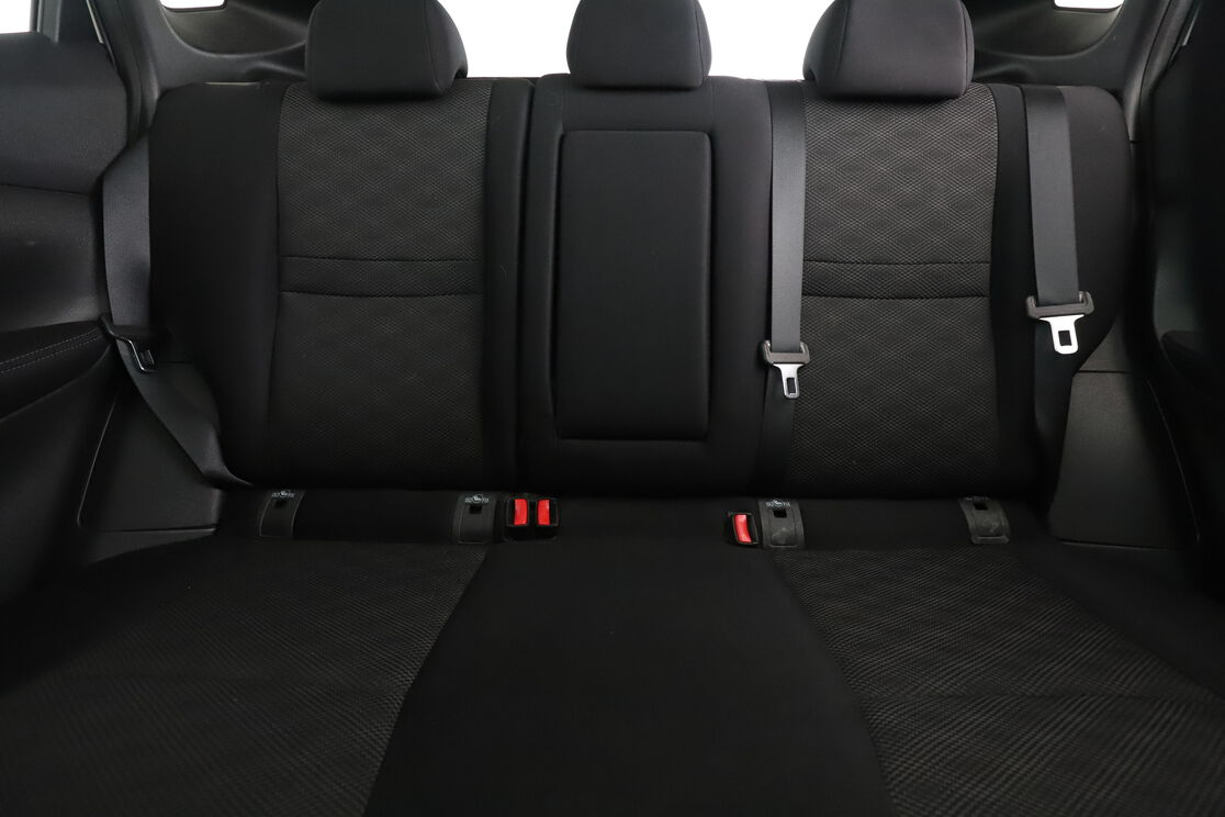 Nissan Qashqai 1.5 dCi Connect Edition — photo 14