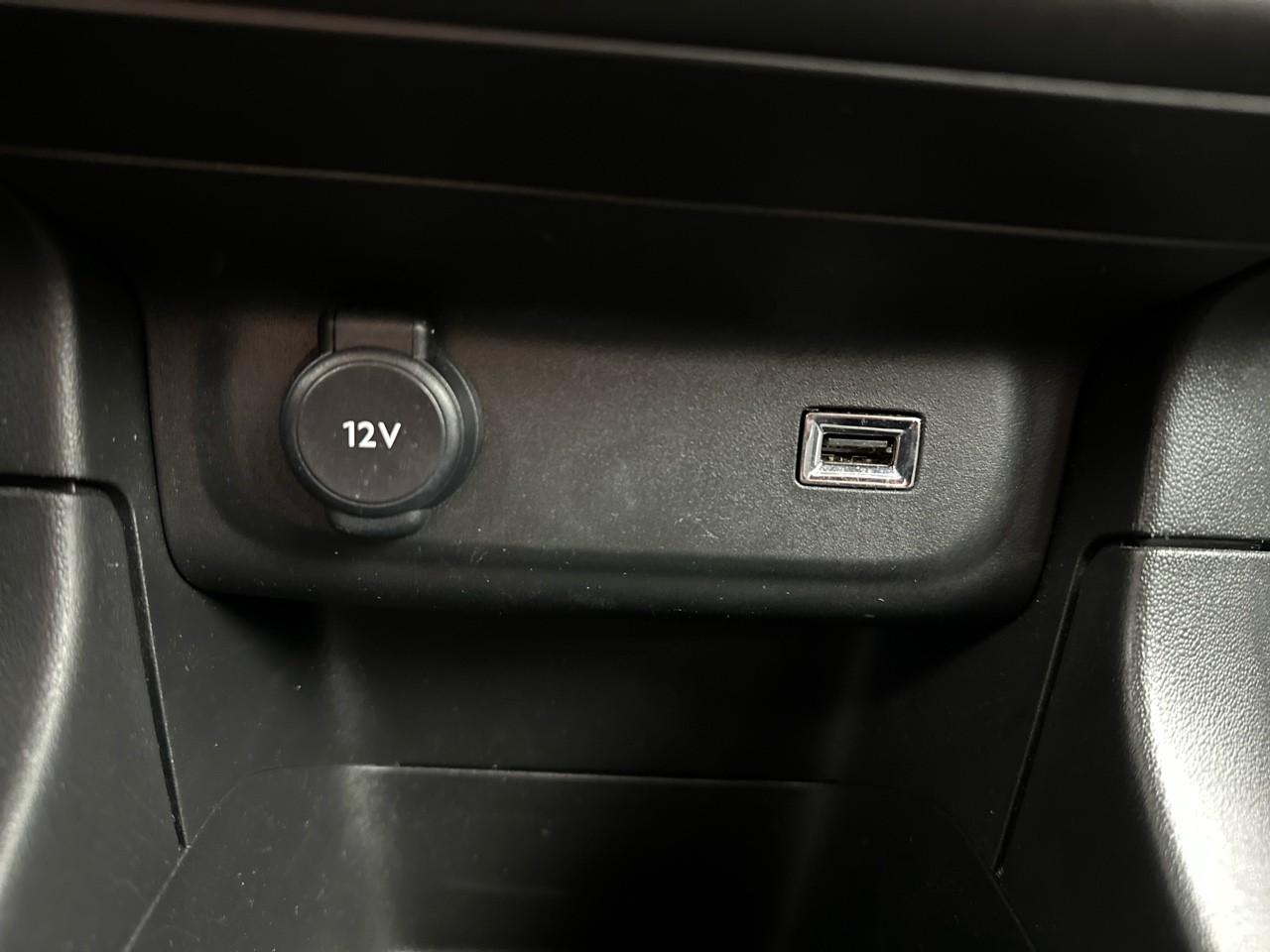 Citroën C3 societe puretech 83 s&s bvm feel nav — photo 25