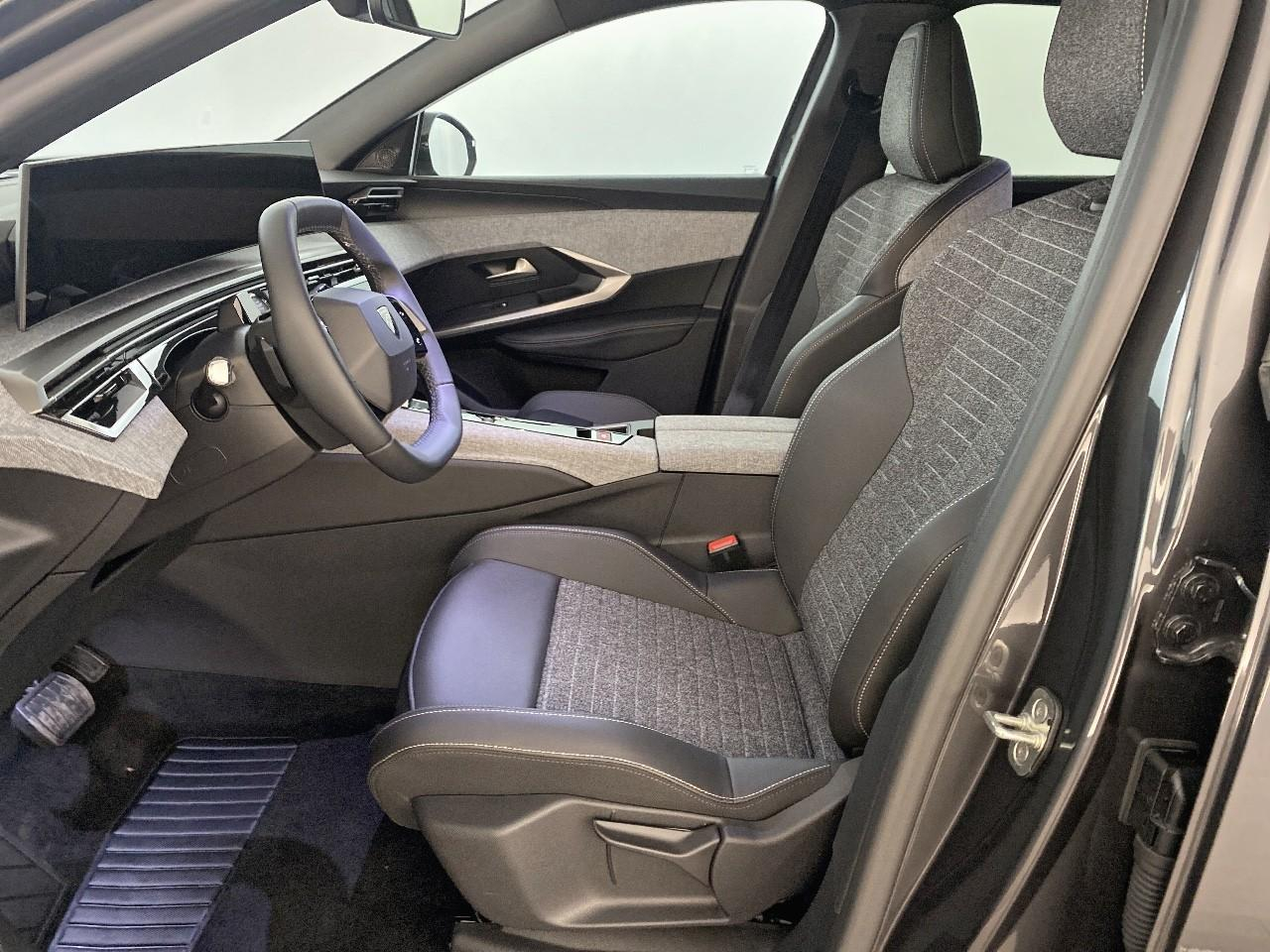 Peugeot 5008 hybrid 145 ch e-dcs6 allure — photo 9