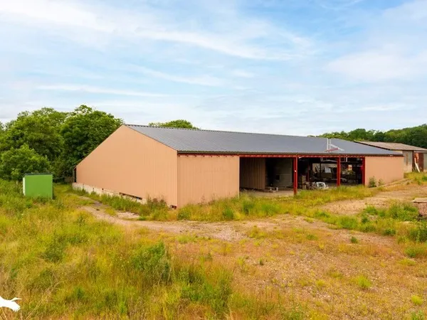 Terrain 26448 m²