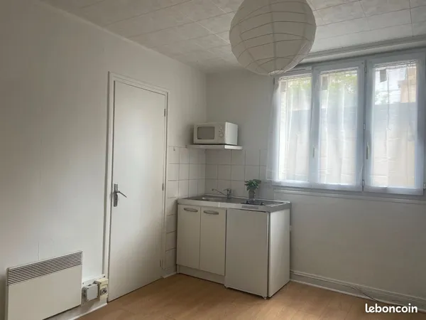 Studio 16m2 à la Varenne Saint Hilaire /Saint Maur