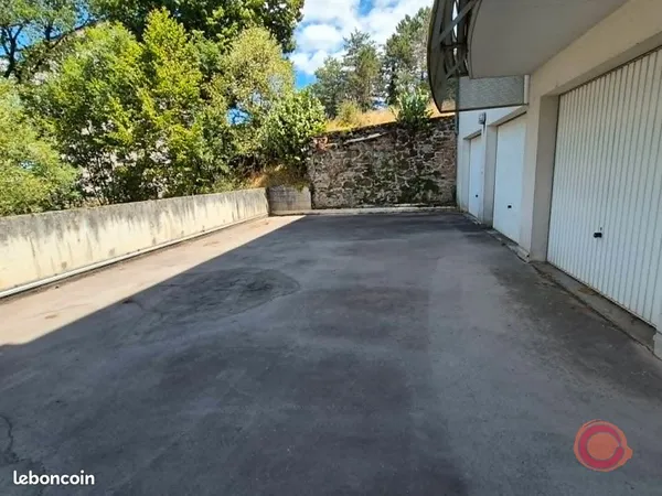 Parking/box RODEZ