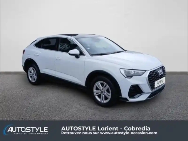 Audi Q3 sportback 35 tfsi 150ch design s tronic 7 — photo 10