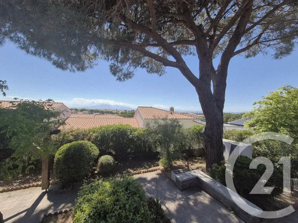 Maison 7 pièces 387 m²