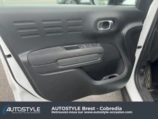 Citroën C3 Aircross bluehdi 120ch s&amp;s shine eat6 — photo 14