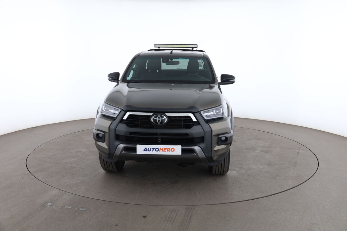 Toyota Hilux 4WD 2.4 D-4D X-Tra Cabine Invincible — photo 8