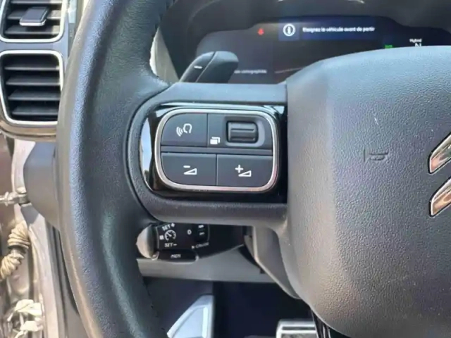 Citroën C5 Aircross hybrid rechargeable 225ch shine ë-eat8 — photo 14