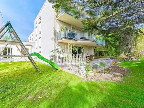 Appartement 5 pièces 136 m²