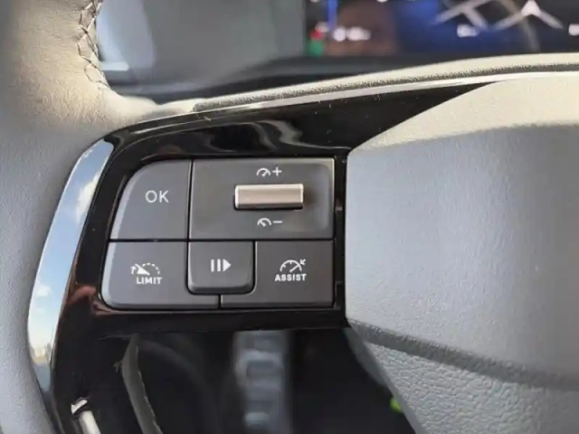 Opel Vivaro fg m 2.2 diesel 180ch sportive automatique — photo 14