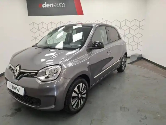 Renault Twingo iii e-tech — photo 1