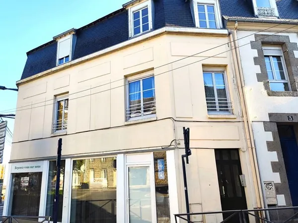 Immeuble 180 m²