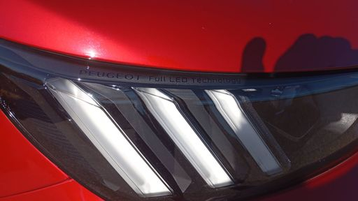 Peugeot 2008 1.2 Puretech 155 EAT8 - Gt Pack – 2022 – 52249 km – Essence – Boîte Automatique — photo 4