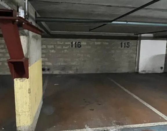 Stationnement Location Paris   120€