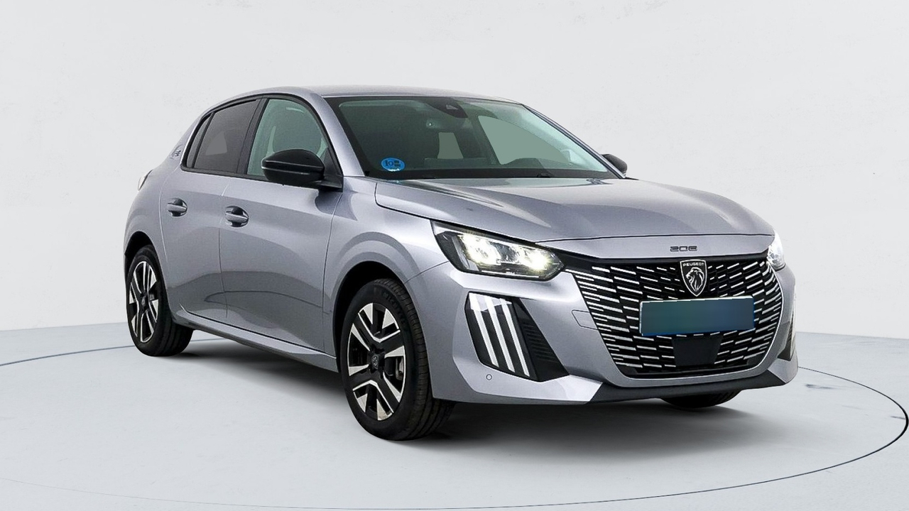 Peugeot 208 — photo 7