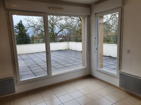 Location 3 pièces+Taerrasse + 2 parkings - Epinay sur Orge