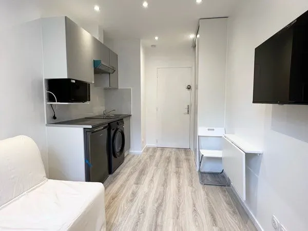 Studio refait à neuf Neuilly sur Seine