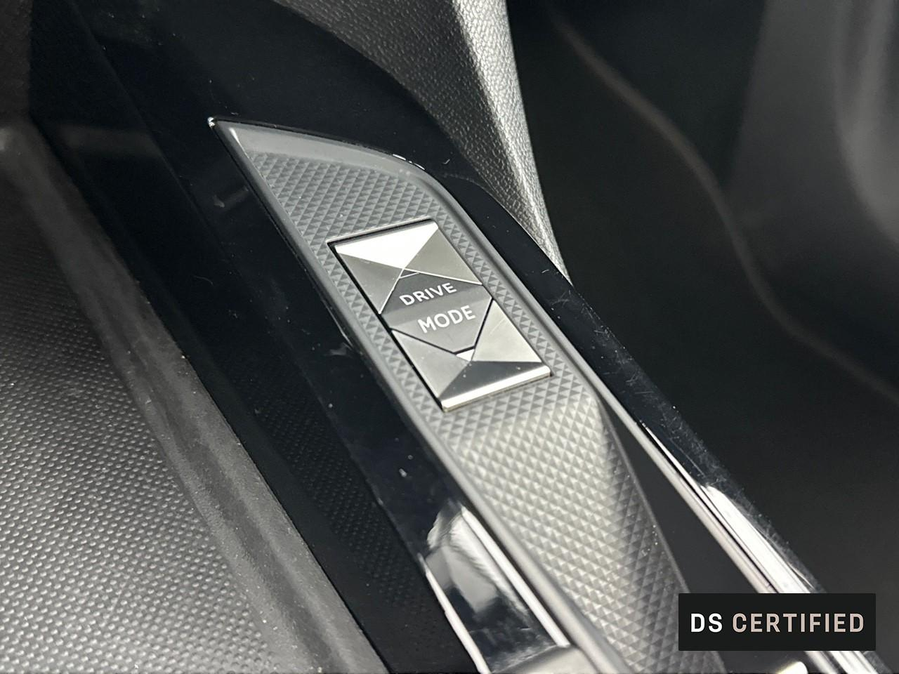 Ds Ds 3 crossback puretech 130 eat8 performance line+ — photo 32
