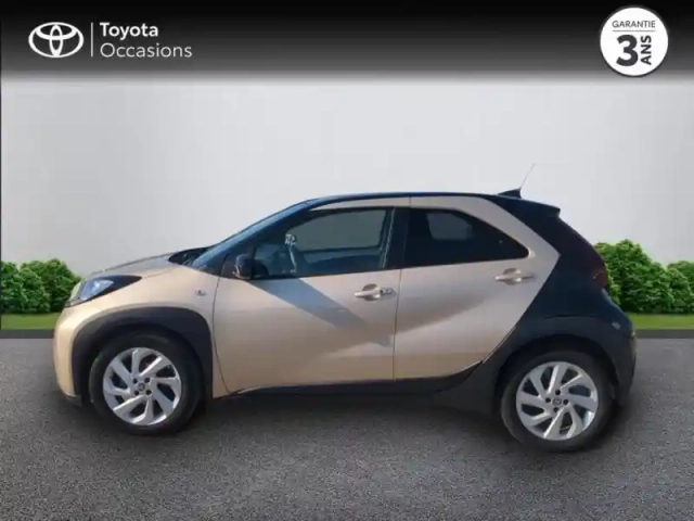 Toyota Aygo X 1.0 vvt-i 72ch design — photo 3