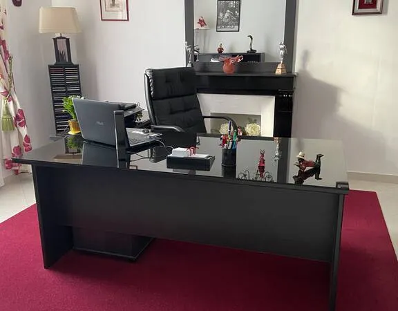 Maison 6 pièces 300 m²