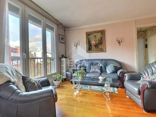 Appartement Aubervilliers 2 pièce(s) 50.22 m2