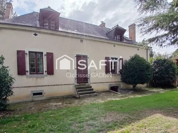 Maison familiale et deux gîtes
