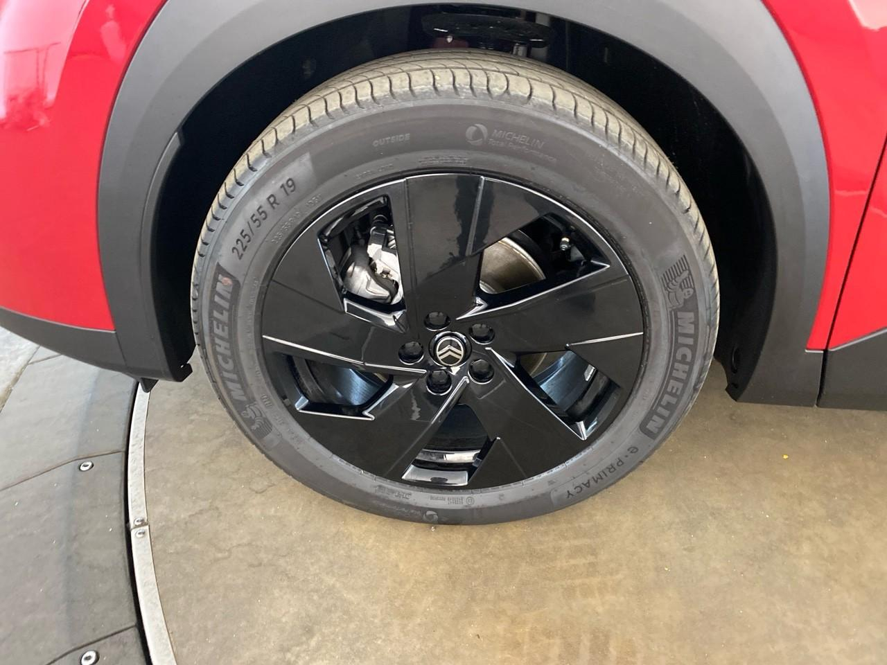 Citroën C5 Aircross hybride 145 ch e-dcs6 max — photo 11