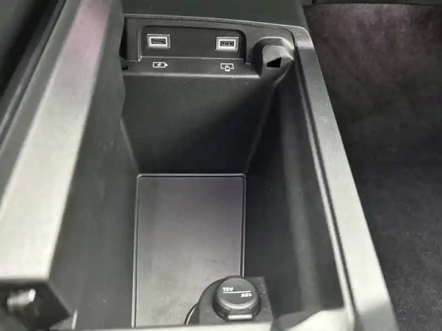 Peugeot 3008 hybrid 136 e-dcs6 — photo 84