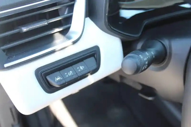 Renault Clio tce 90 — photo 2