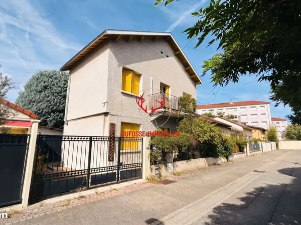 Maison 4 pièces 152 m²