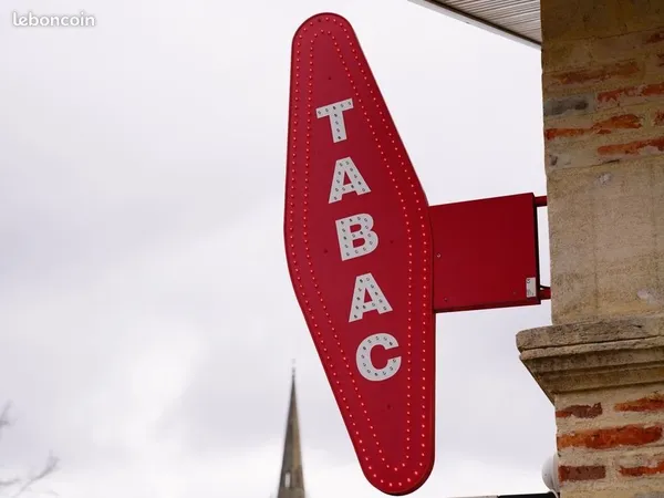 Tabac 80 m² Grenoble